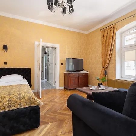 Apartament Tasteful In The Center Of Cracow By Rent Like *